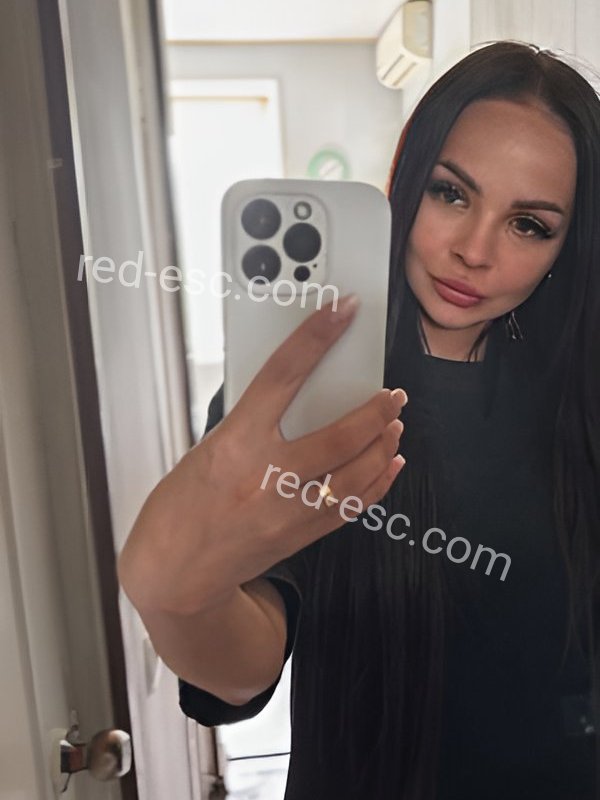 Адель — Апшеронск